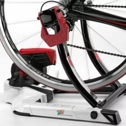 HOME TRAINER ELITE QUBO DIGITAL SMART B+ -Composants Vélo Soldes home trainer elite qubo digital smart b 2